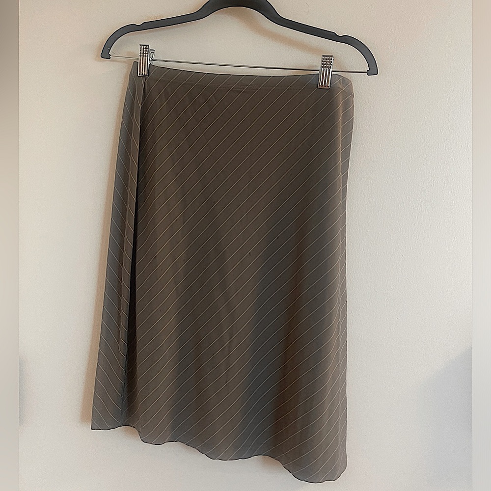 Women’s midi skirt